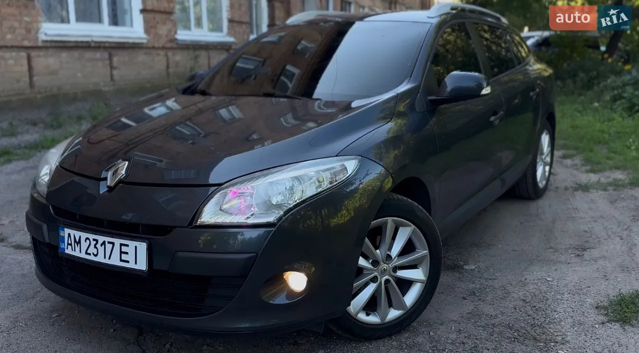 2011 Renault Megane - фото 1