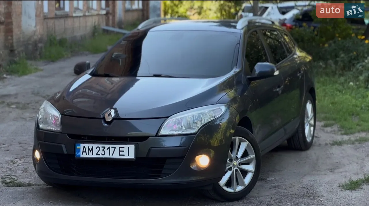 2011 Renault Megane - мініатюра 2