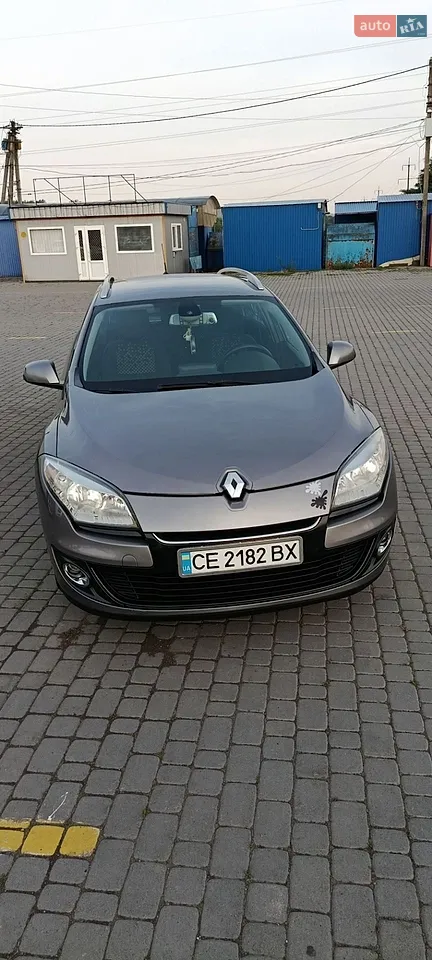 2012 Renault Megane - мініатюра 2