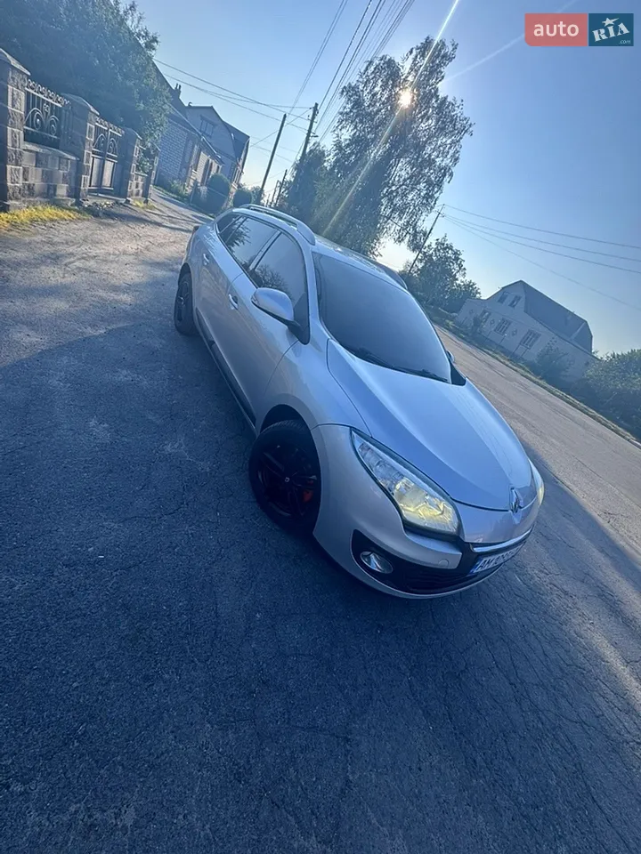 2013 Renault Megane - мініатюра 3
