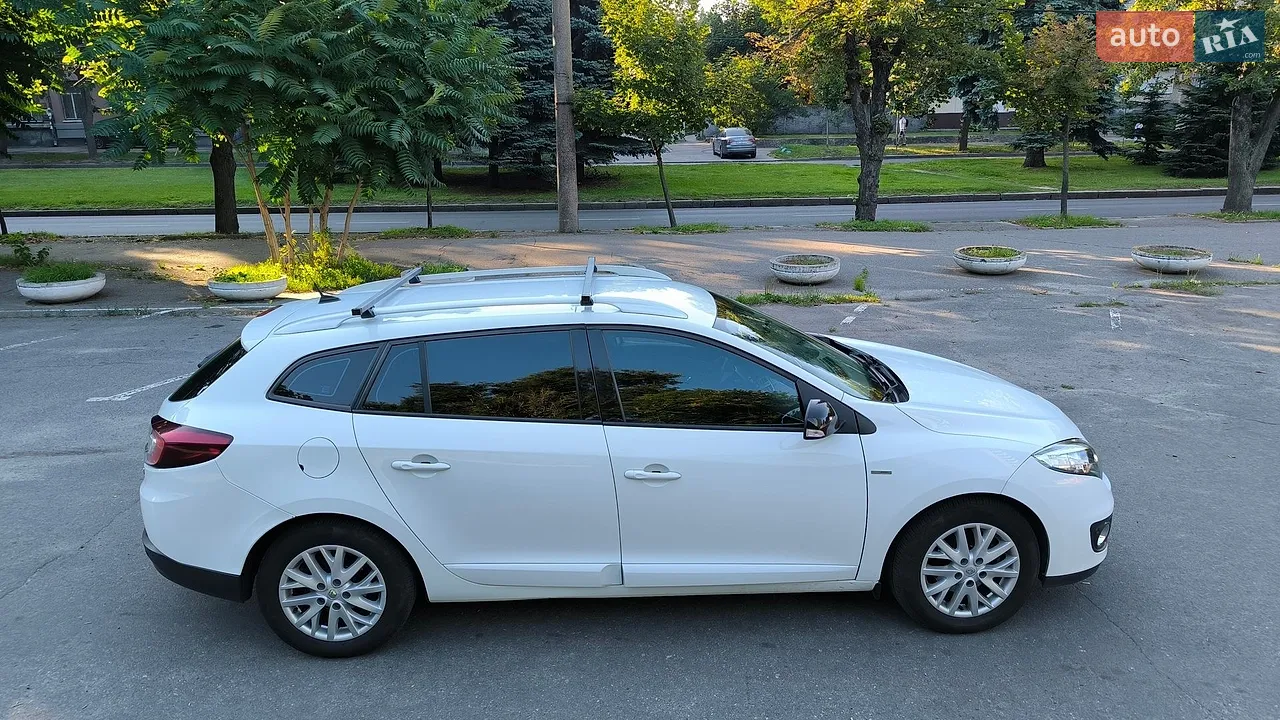 2013 Renault Megane - мініатюра 2