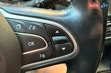 Седан Renault Megane 2017 в Киеве фото 47 Седан Renault Megane 2017 в Киеве
