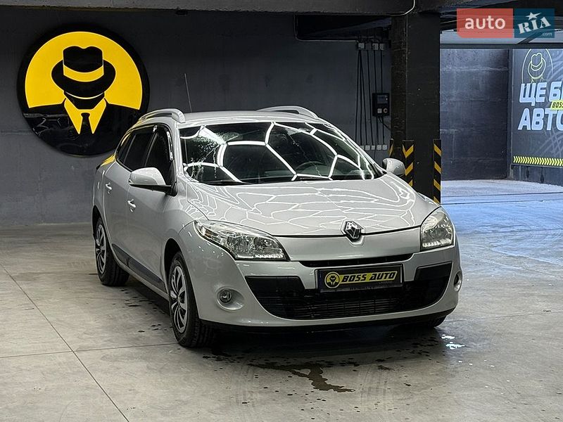 Универсал Renault Megane 2011 в Черновцах