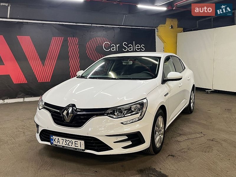 Седан Renault Megane