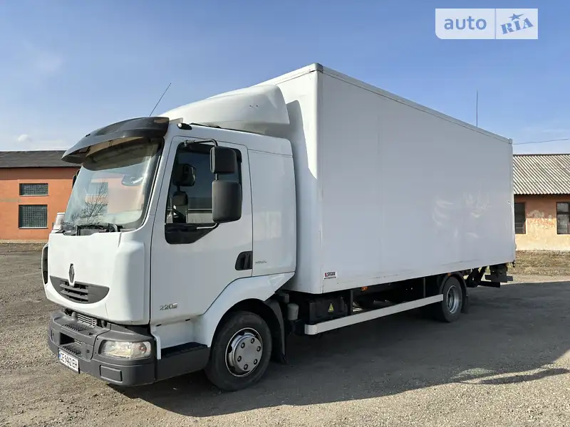 Renault Midlum 2010
