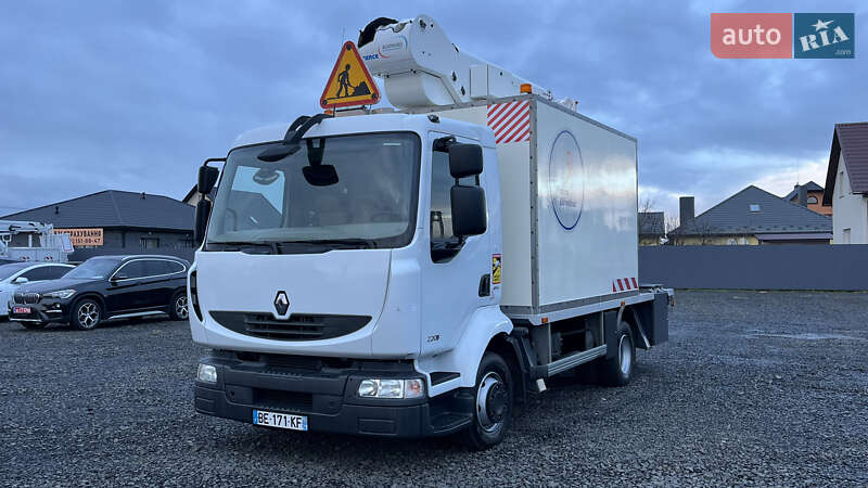 Спецтехника Renault Midlum