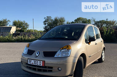 Renault Modus  2005