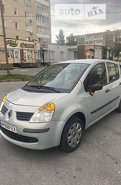 Renault Modus  2005