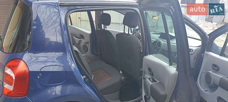 Хэтчбек Renault Modus 2009 в Львове