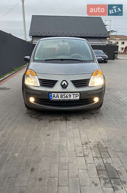 Renault Modus  2005