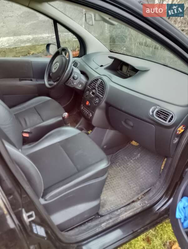 Хетчбек Renault Modus 2007 в Богуславі