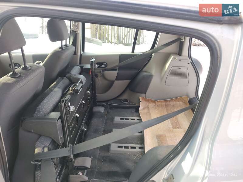 Хэтчбек Renault Modus 2005 в Шостке фото 5 Хэтчбек Renault Modus 2005 в Шостке