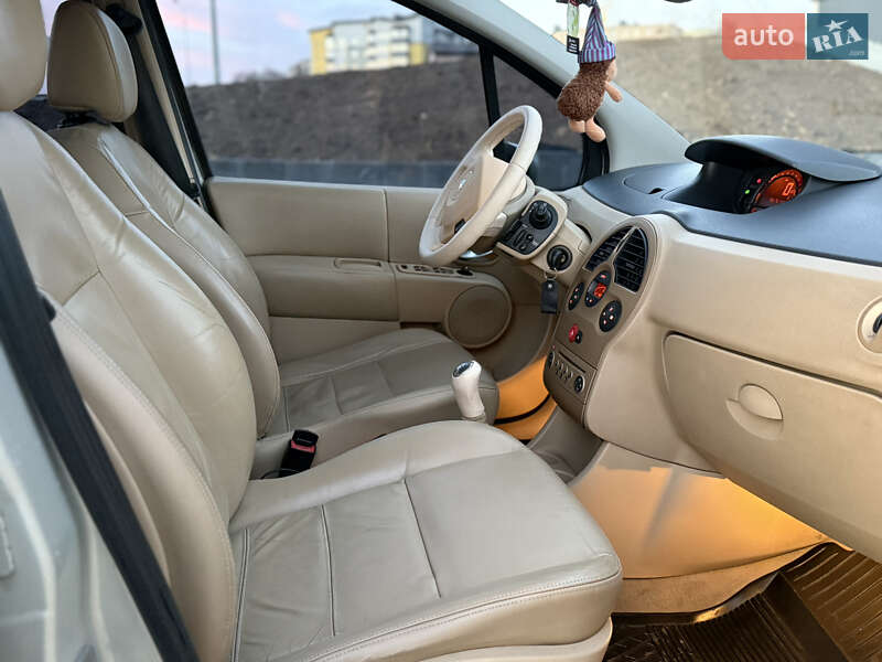 Хетчбек Renault Modus 2005 в Тернополі