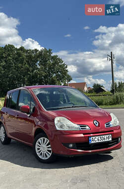 Renault Modus  2010