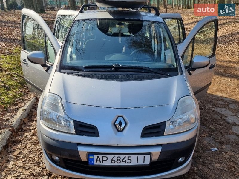 Хэтчбек Renault Modus 2009 в Запорожье