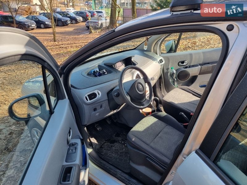 Хэтчбек Renault Modus 2009 в Запорожье