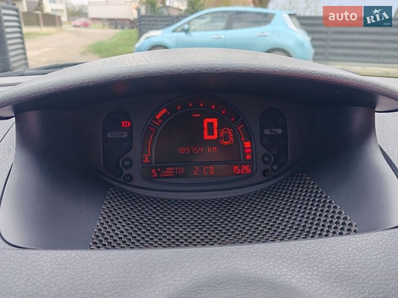 Хетчбек Renault Modus 2004 в Почаєві