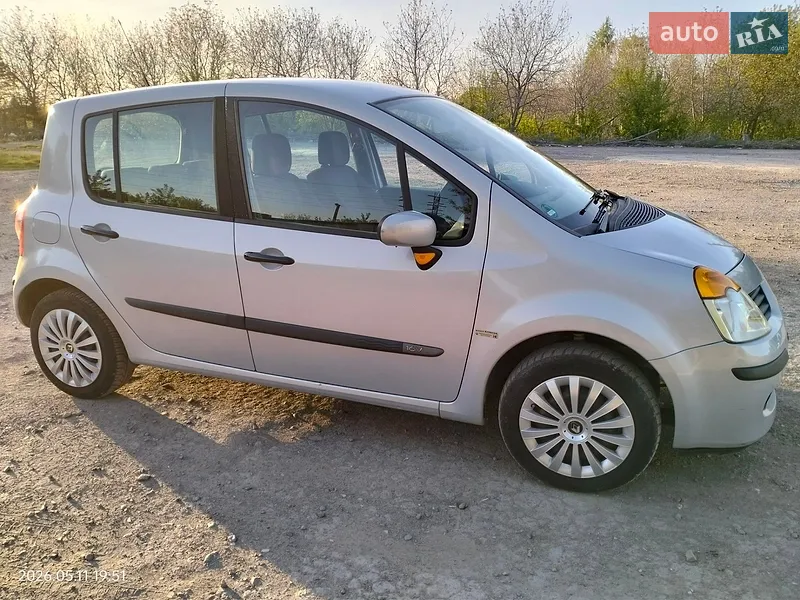 Renault Modus 2005