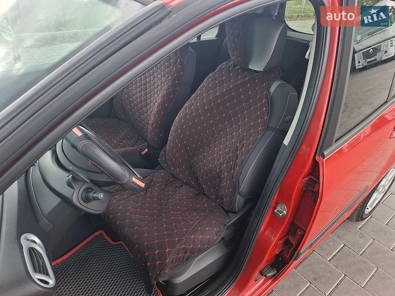 Хэтчбек Renault Modus 2009 в Черкассах