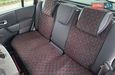 Хэтчбек Renault Modus 2009 в Черкассах
