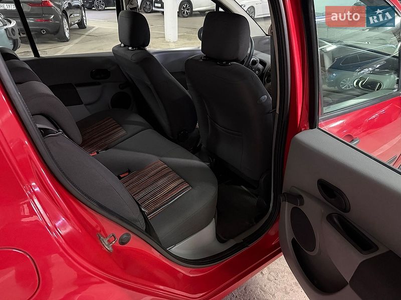 Хетчбек Renault Modus 2008 в Дніпрі