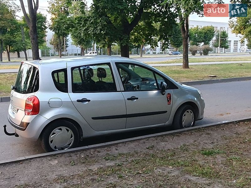 Хетчбек Renault Modus 2008 в Харкові