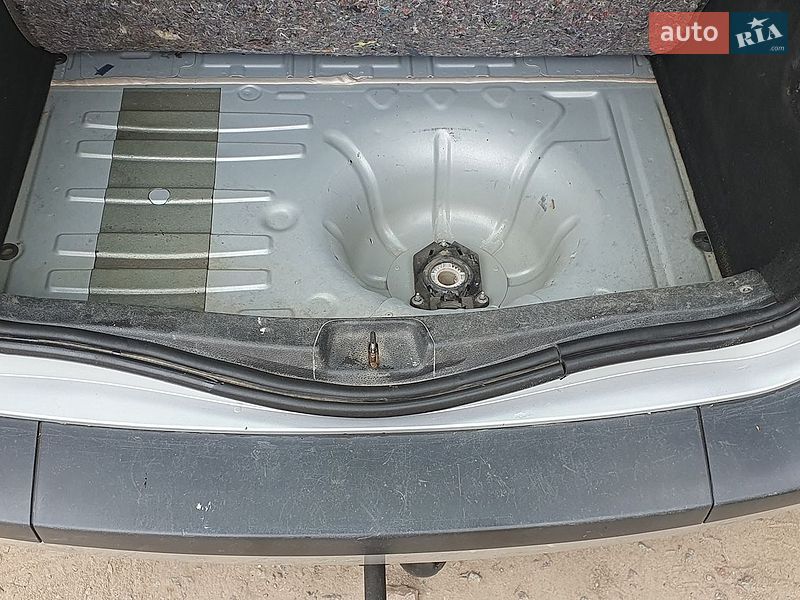 Хетчбек Renault Modus 2008 в Харкові