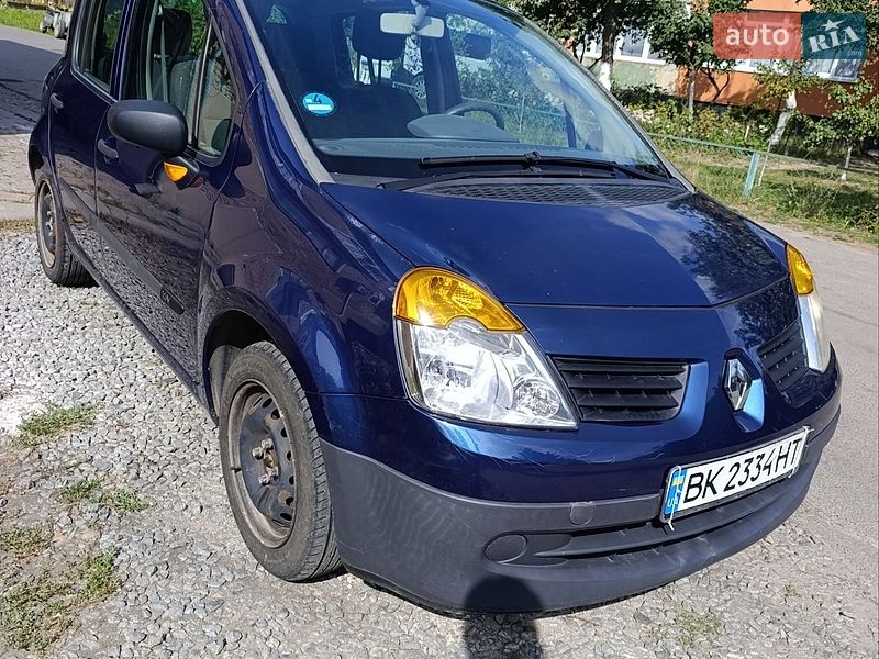 Хэтчбек Renault Modus 2004 в Млинове фото 2 Хэтчбек Renault Modus 2004 в Млинове