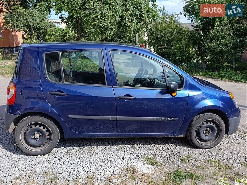 Хэтчбек Renault Modus 2004 в Млинове фото 8 Хэтчбек Renault Modus 2004 в Млинове