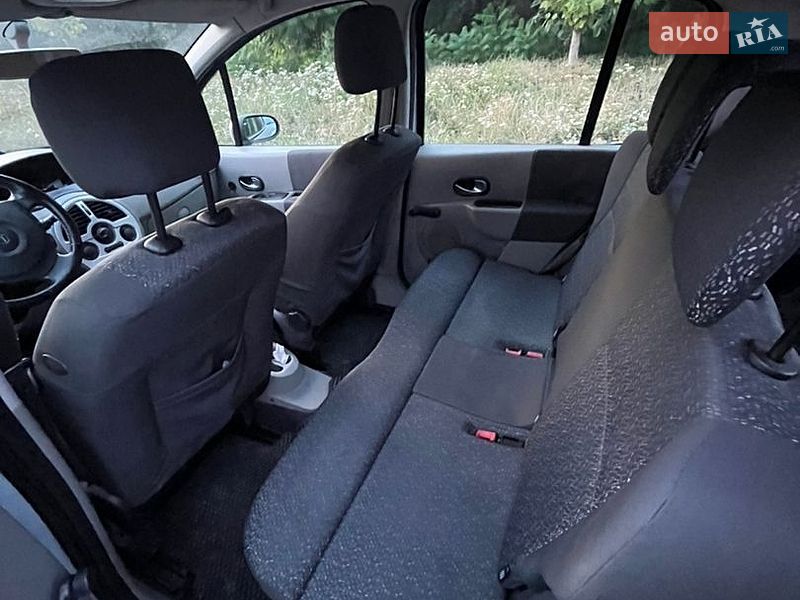 Хэтчбек Renault Modus 2006 в Львове