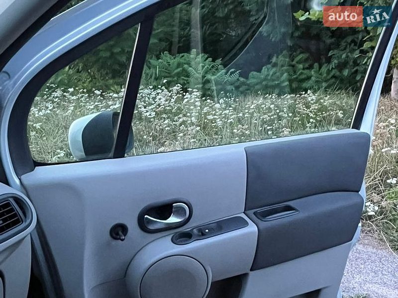 Хэтчбек Renault Modus 2006 в Львове