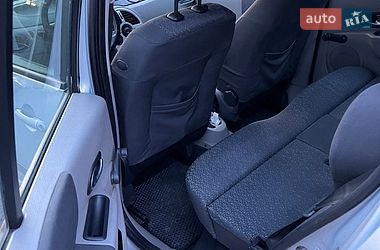 Хэтчбек Renault Modus 2006 в Львове