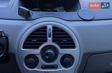 Хэтчбек Renault Modus 2006 в Львове