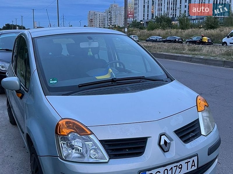 Хэтчбек Renault Modus 2006 в Львове