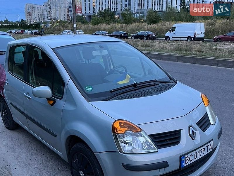 Хэтчбек Renault Modus 2006 в Львове