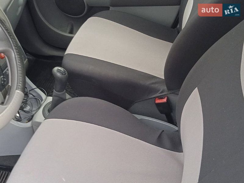 Хэтчбек Renault Modus 2007 в Днепре