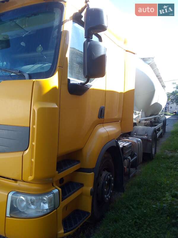 Тягач Renault Premium 2008 в Киеве