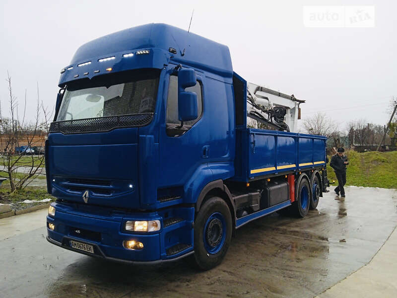 Спецтехніка Renault Premium