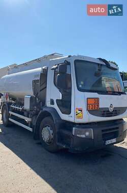 Renault Premium  2011