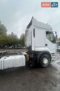 Renault Premium 2000