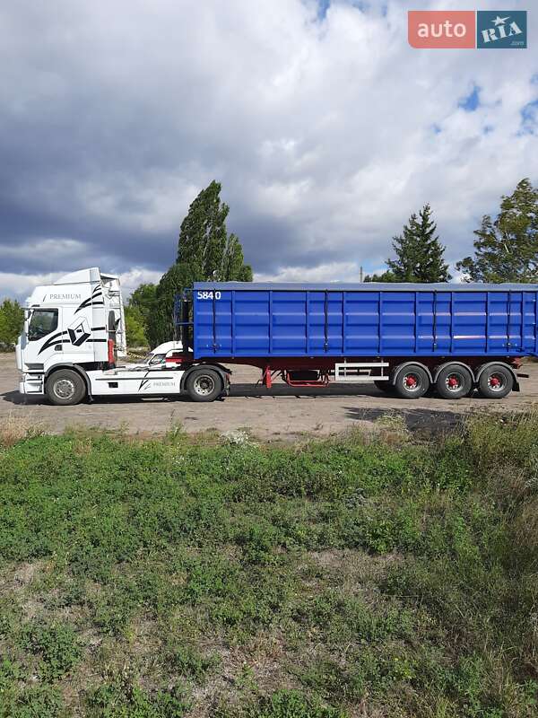 Тягач Renault Premium