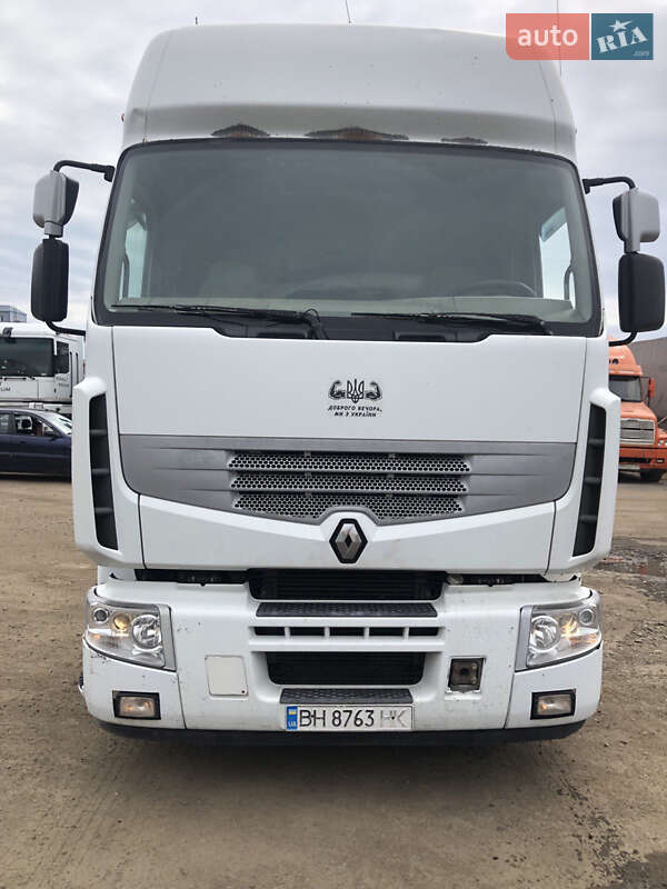 Тягач Renault Premium