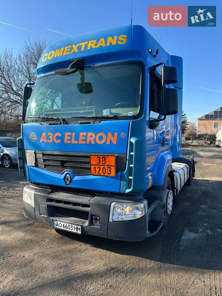 Тягач Renault Premium