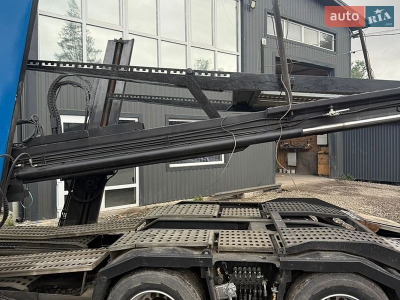 Автовоз Renault Premium 2011 в Бурштыне