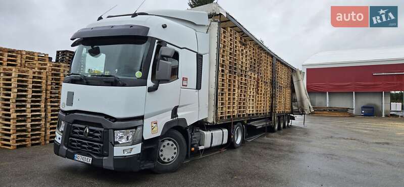 Вантажівки Renault Range T/T-Series 