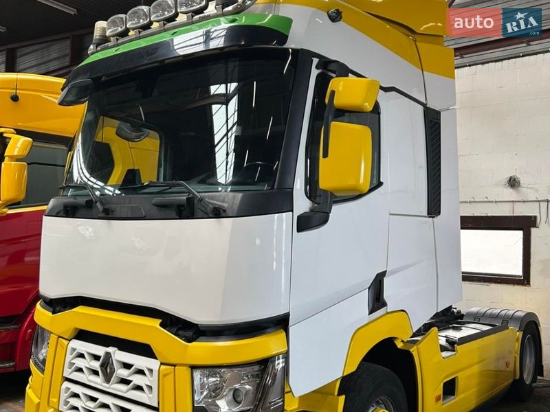 Грузовики Renault Range T/T-Series 