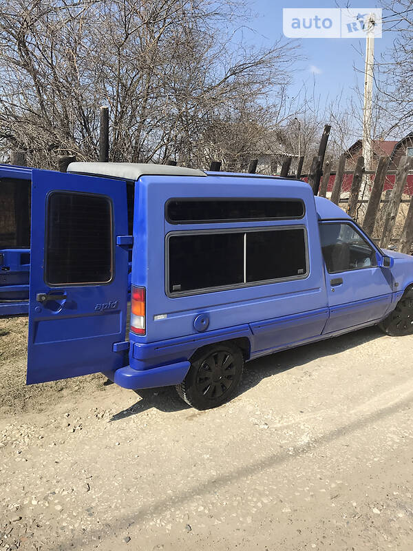 Універсал Renault Rapid 1988 в Івано-Франківську