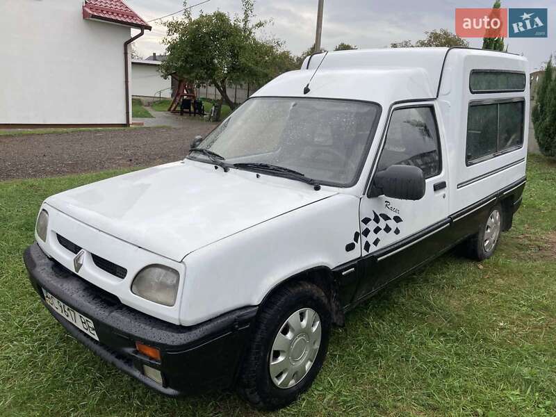 Renault Rapid