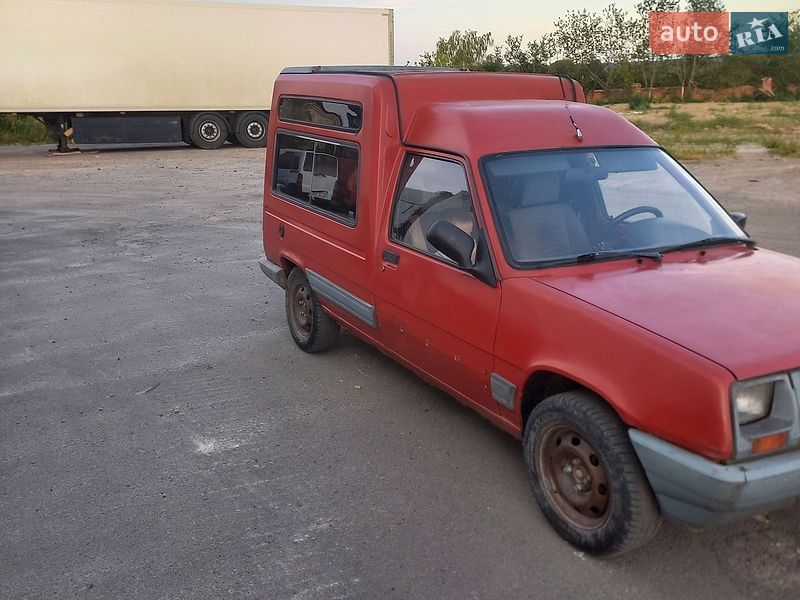 Мінівен Renault Rapid 1989 в Дрогобичі