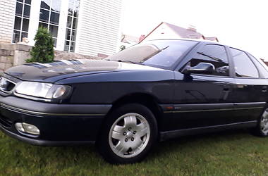 Renault Safrane  1998